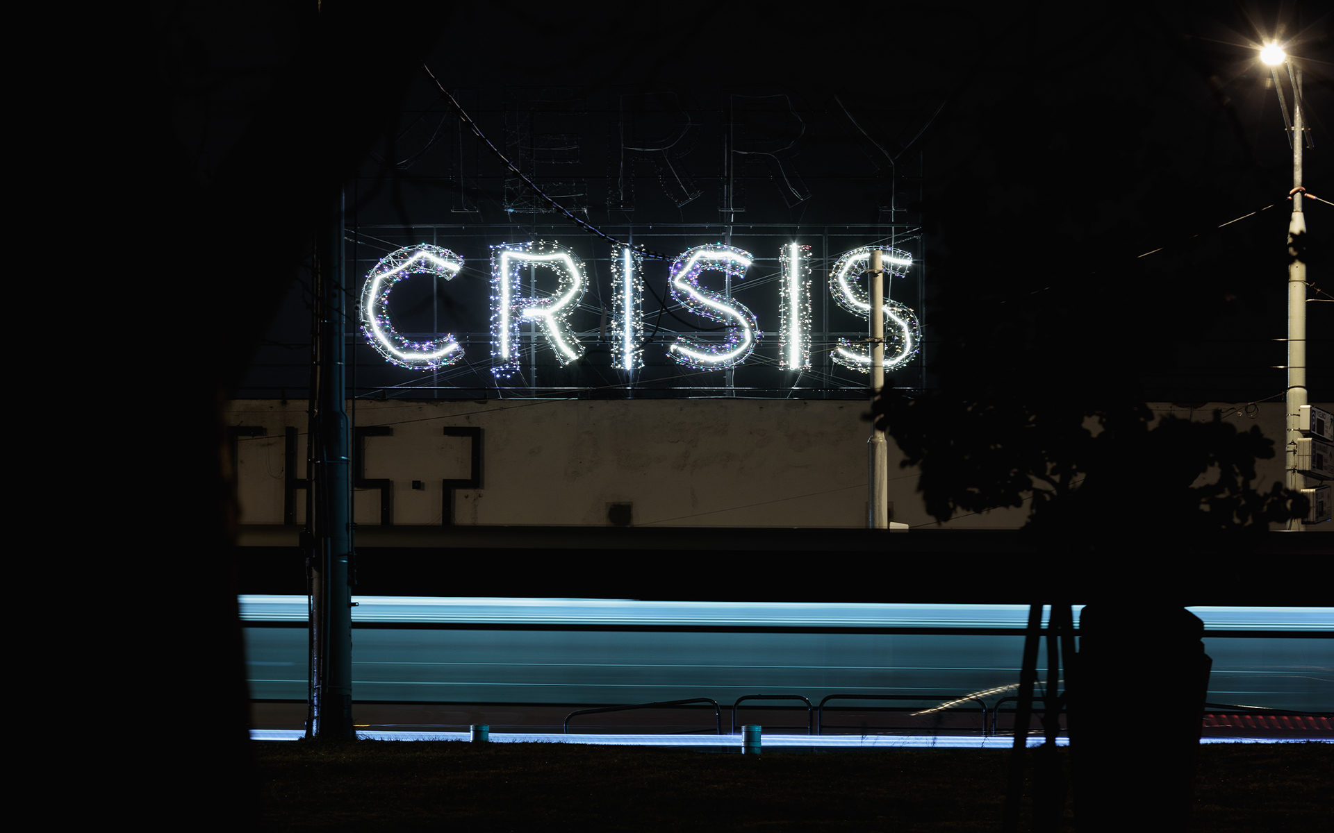 merry_crisis_lukas_3b